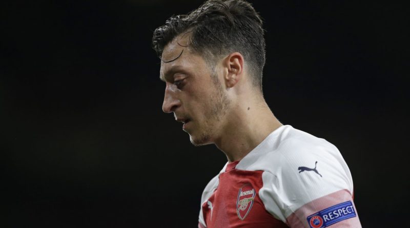 Mesut Ozil Menolak Bertemu, Pelatih Jerman Kecewa Berat