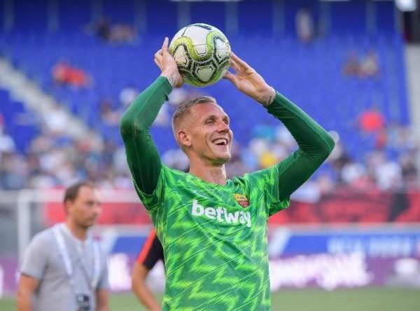 Kiper Roma Lega Tidak Kebobolan Lawan Frosinone