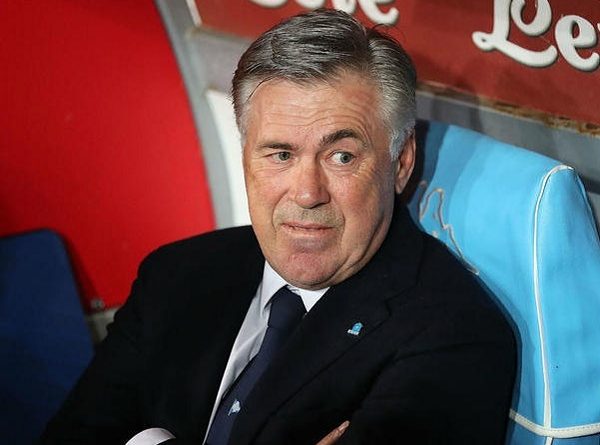 Ancelotti Akui Kesulitannya Bawa Napoli Kejar Juventus