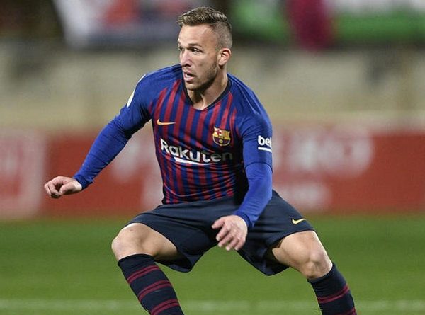 Arthur Takkan Perkuat Barcelona di Laga Kontra Villarreal