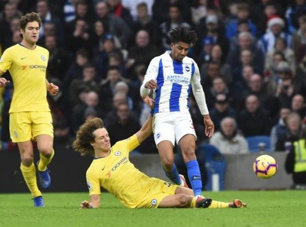 Bos Brighton Klaim Alonso Seharusnya Dikartu Merah