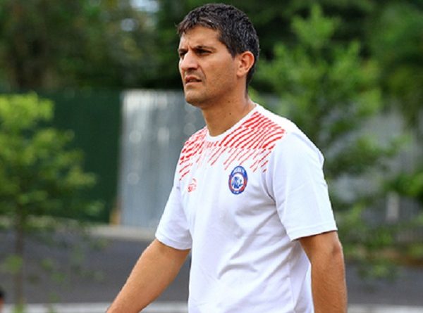 Branislav Radojcic: Arema Harus Datangkan Kiper Senior Jika Ingin Juara Musim Depan