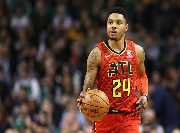 Buang Bola ke Bangku Penonton, Kent Bazemore Didenda NBA