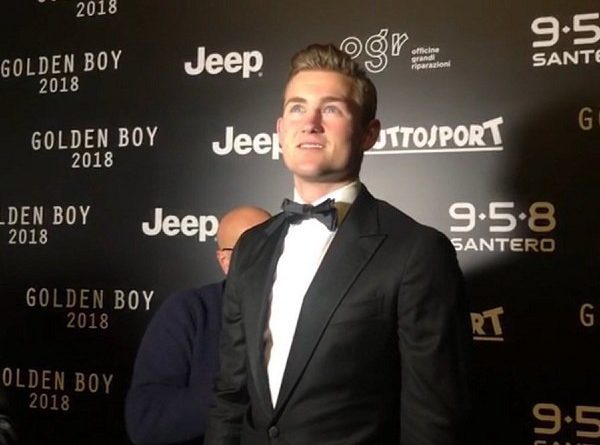 De Ligt Utarakan Kegembiraan Usai Raih Trofi Golden Boy 2018