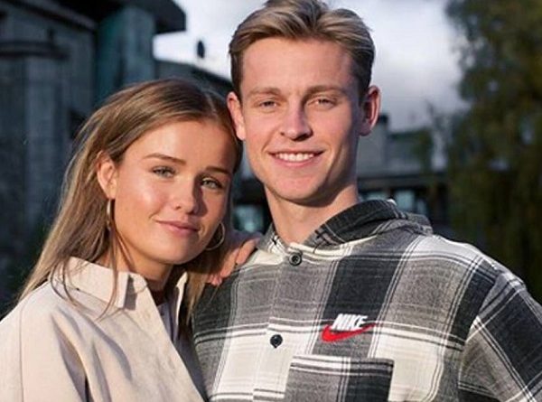 Frenkie de Jong Akui Baru Sadar Kalau PSG Tertarik Pada Dirinya Dari Sang Pacar