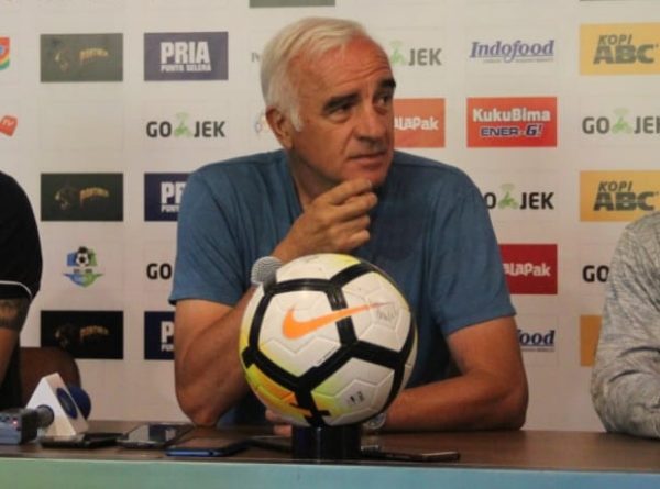 Gomez Tegaskan Persib Siap Tempur Hadapi Barito