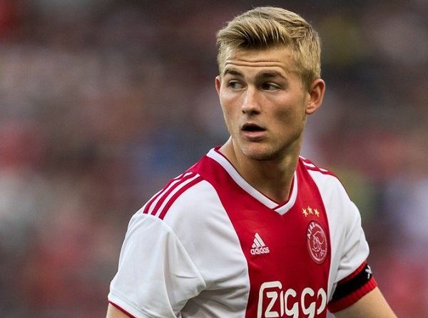 Juventus Negosiasikan Transfer Matthijs de Ligt