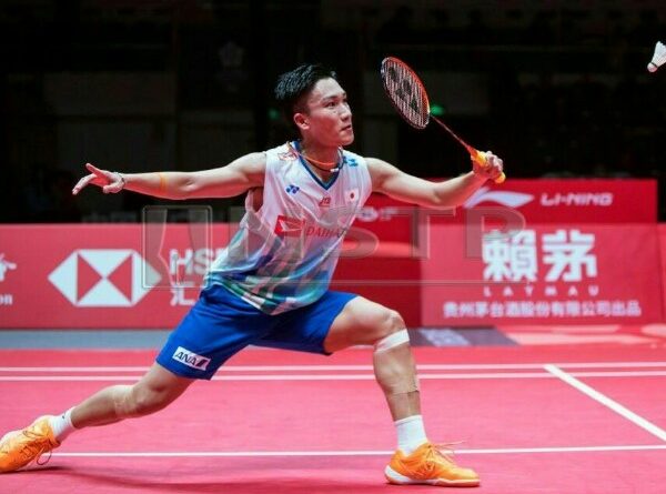 Kento Momota Tantang Shi Yuqi di Final BWF World Tour Finals 2018