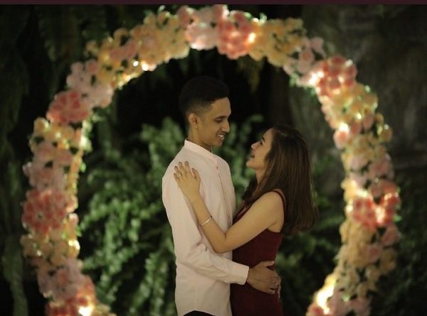 Libur Kompetisi, Theeban '1437' Siva Resmi Pinang Sang Kekasih