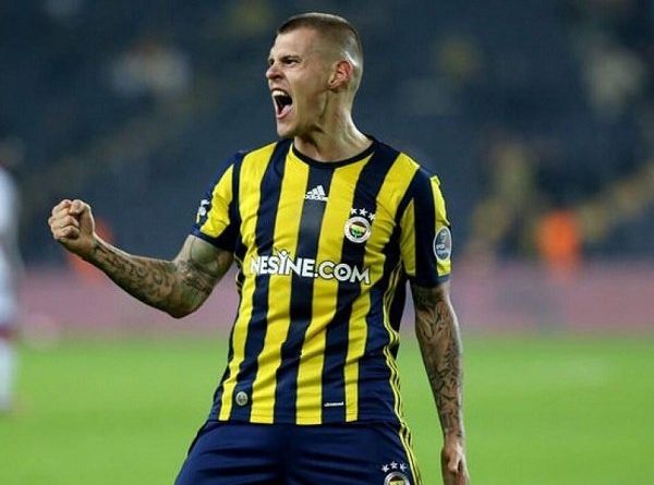 Martin Skrtel dan Branislav Ivanovic Dipertimbangkan oleh Barcelona
