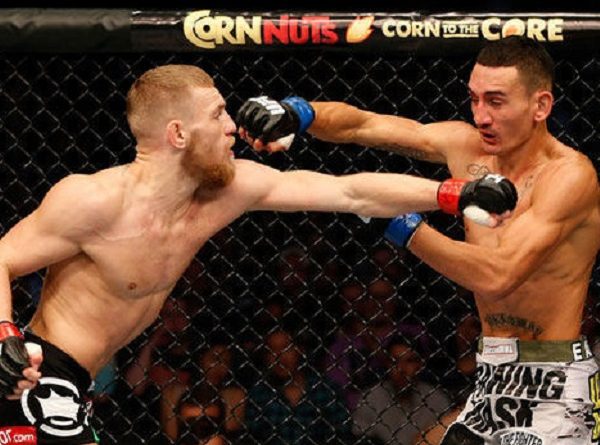 McGregor Bahagia atas Kemenangan Holloway di UFC 231