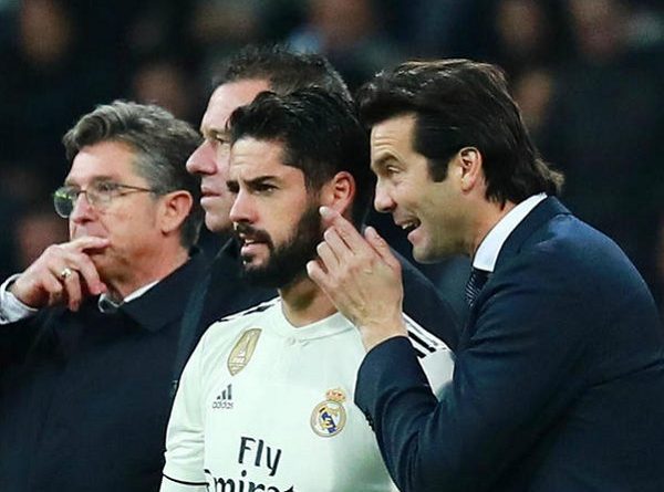 Tampil Kontra Valencia, Solari Akui Puas dengan Performa Isco