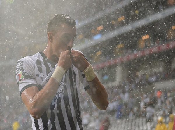 Top 10 Gol Terbaik Pekan Ini (26 November - 3 Desember 2018)