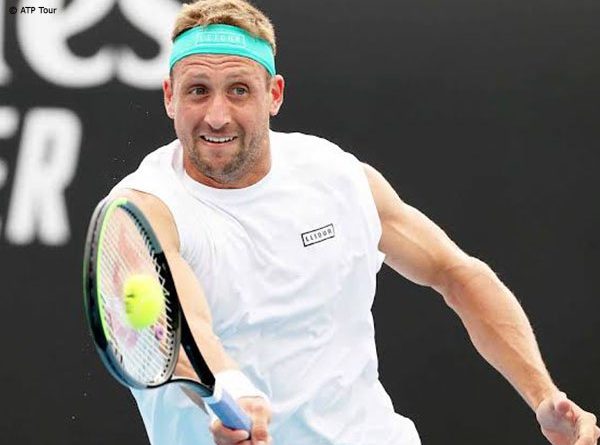 Hasil Australian Open: Tennys Sandgren Tundukkan Petenis Unggulan Kedelapan