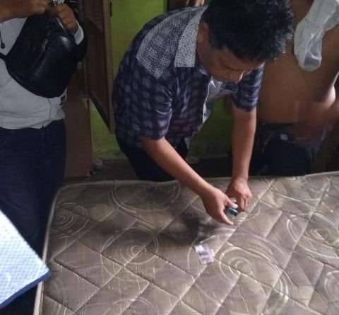 Tulang Pengedar NarkobaTO Polsek Firdaus ditangkap Lagi Nyantai di Rumah