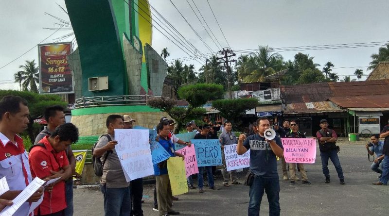 Wartawan Kota Subulussalam Gelar Aksi, Terkait Pengancaman Terhadap Wartawan Di Aceh Barat