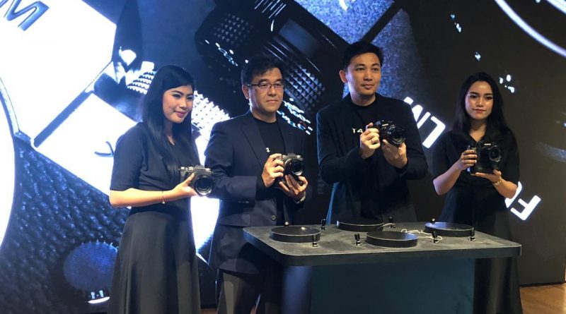 Dijual Mulai 26 Jutaan Rupiah, Fujifilm X-T4 Resmi Hadir di Indonesia