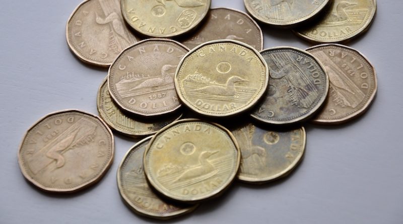 Minyak Mentah Anjlok Membawa USDCAD Melonjak Ke Puncak Empat tahun