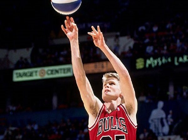 Steve Kerr Ungkap Kena Pukul oleh Michael Jordan
