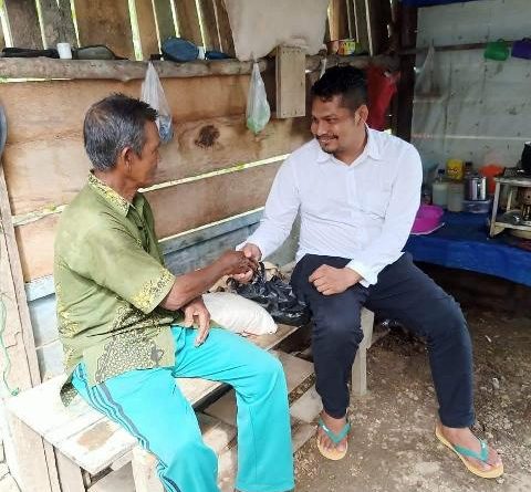 Kakek Syahnur : Terima kasih kepada Nak Agus Semoga Mendapat Pahala