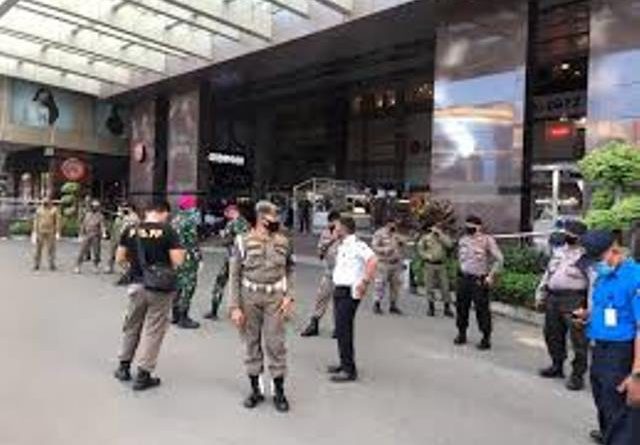 Kapolresta Barelang Pimpin Patroli Gabungan Skala Besar Cegah Covid-19 dan Kesiapan Menuju New Normal