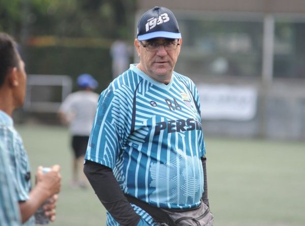 Untuk Tingkatkan Reputasi Klub, Robert Ingin Persib Lakukan Hal Ini