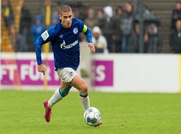 Tottenham Siap Tantang Atletico dalam Perburuan Gelandang Schalke 04 Ini