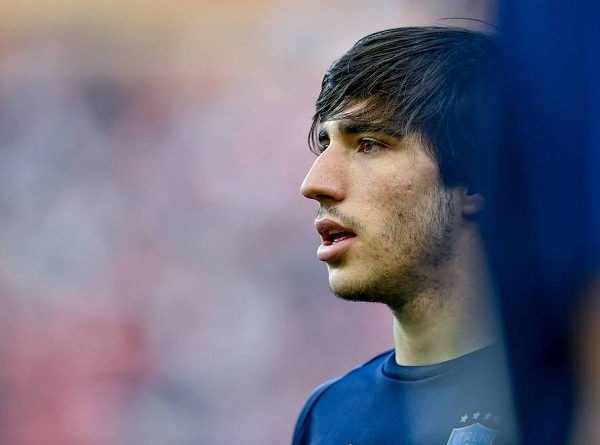 Juventus Mundur, Milan dan Inter Dapat Suntikan Buru Tonali