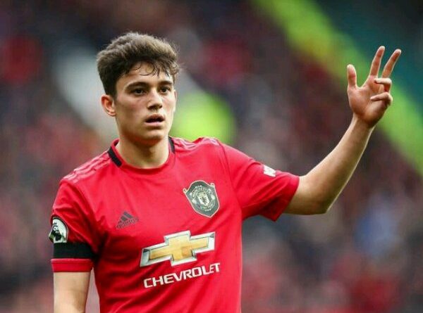 Leeds United Monitor Situasi Daniel James Di Manchester United