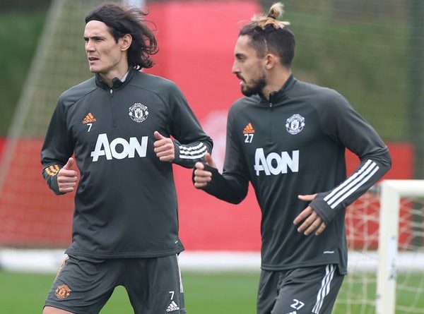 Fernandes Puji Dampak Besar Edinson Cavani dan Alex Telles Bagi MU