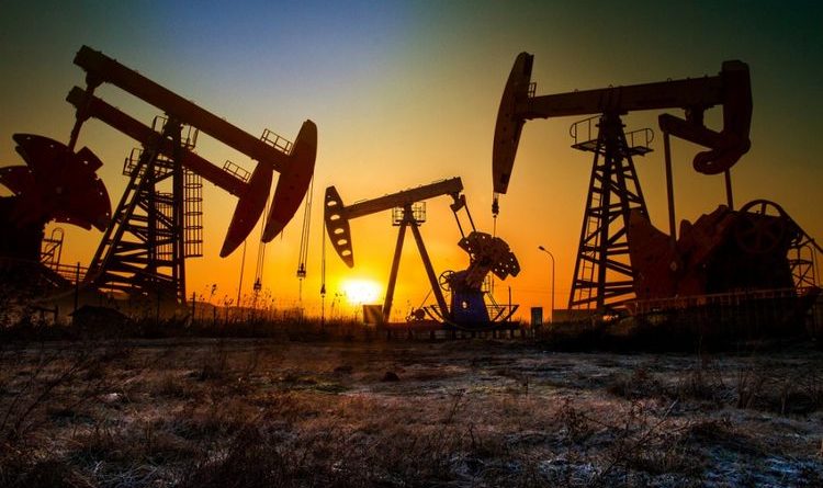 Rusia Pertimbangkan Usulan Kenaikan Produksi OPEC+