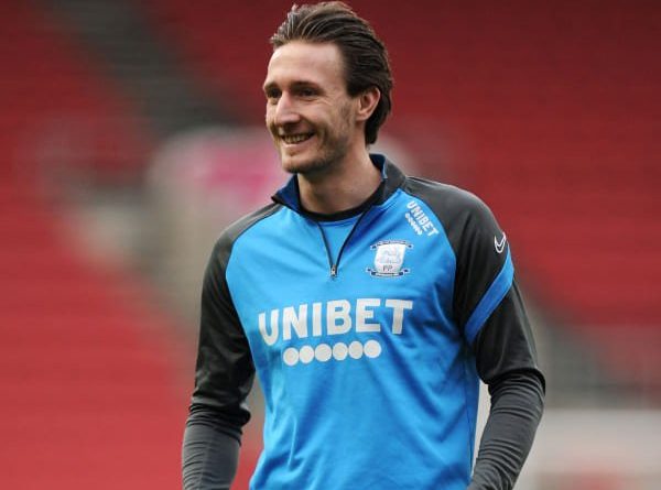 Liverpool Sepakati Harga Datangkan Bek Klub Championship