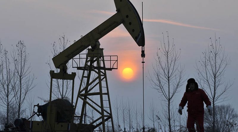 Minyak mentah menguat