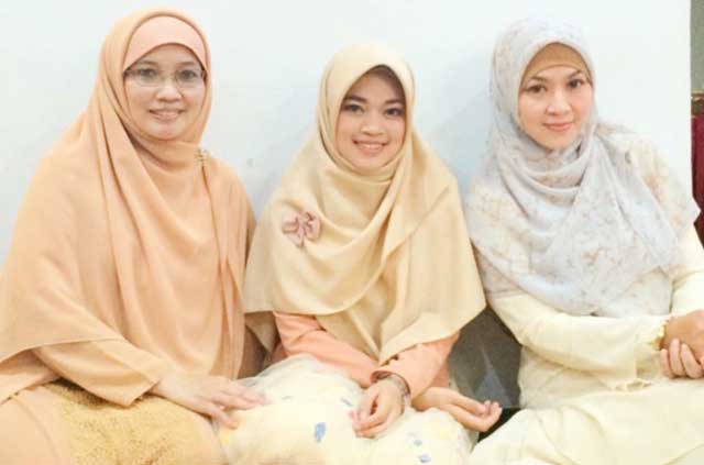 istri-AA-gym