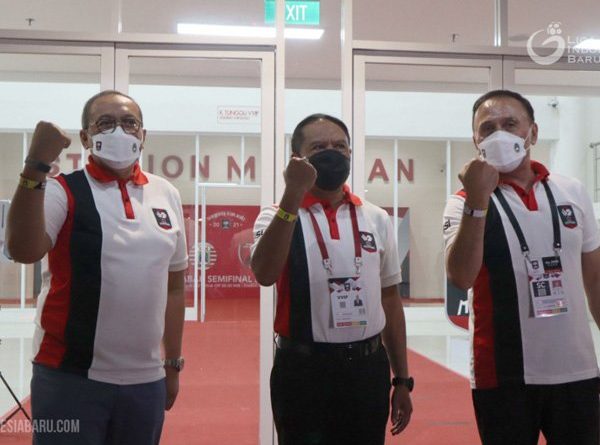 Tinjau Laga Persija Vs PSM, Menpora RI Optimis Izin Liga Segera Keluar