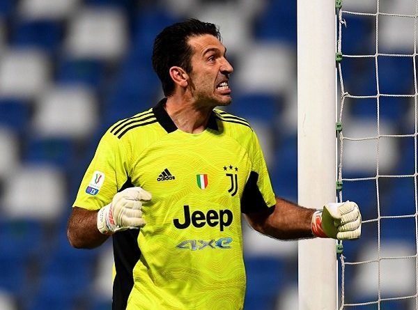 Agen Akui Gianluigi Buffon Masih Menunggu Tawaran dari Benfica