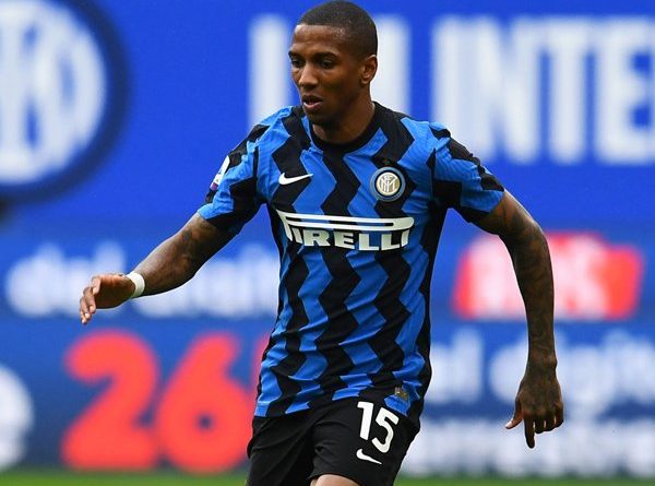 Ashley Young: Sulit untuk Tolak Tawaran Watford