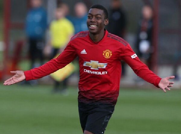 Bruno Fernandes Puji Bintang Akademi MU, Anthony Elanga