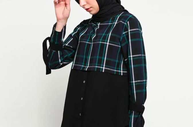 Model Baju Atasan Polos Wanita