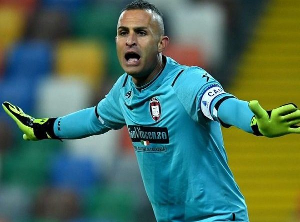 Bukan Hanya Alex Cordaz, Inter Akan Datangkan Kiper Baru