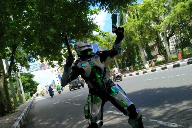 Kisah Pilu di Balik Kostum Robocop