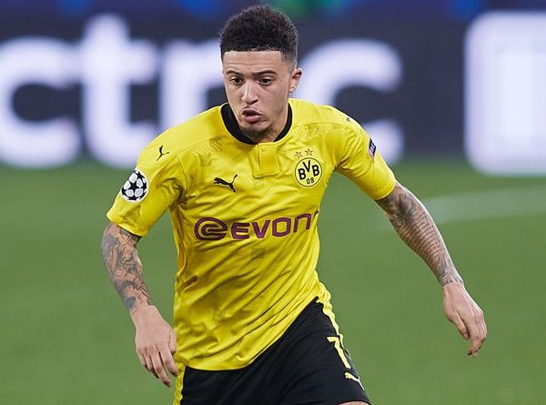 Saga Transfer Jadon Sancho ke MU Disebut Gary Neville Membosankan