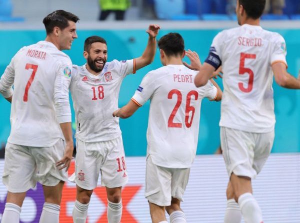 Spanyol Susah Payah Singkirkan Swiss Lewat Adu Penalti