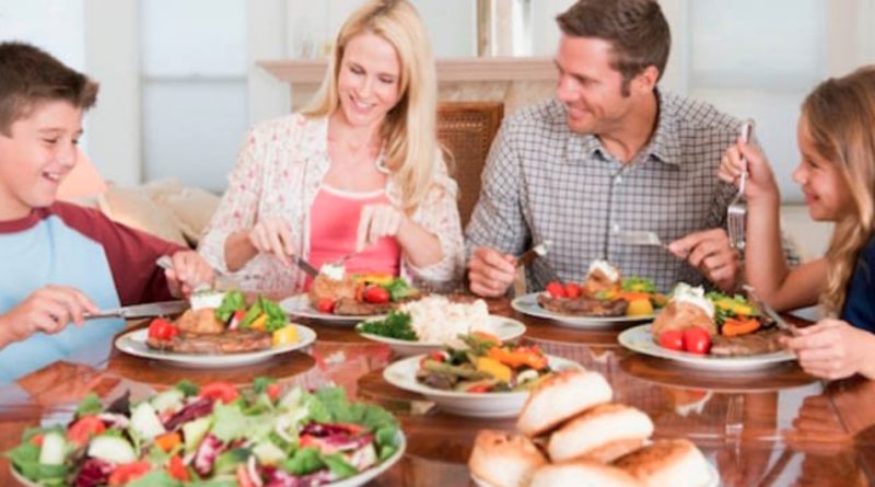 makan makanan bergizi