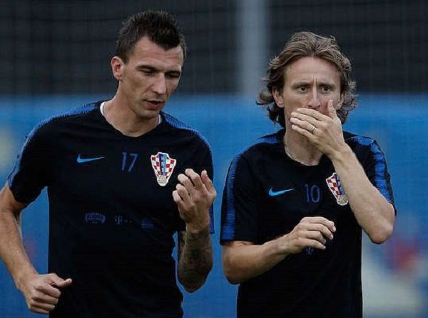 Luka Modric: Kenapa Saya Bertengkar dengan Mandzukic?