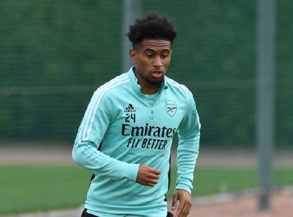 Reiss Nelson Cedera, Bos Feyenoord Pertanyakan Intensitas Latihan Arsenal