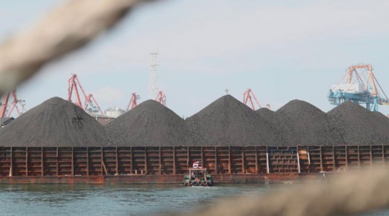 Saham Produsen Batubara Terjungkal