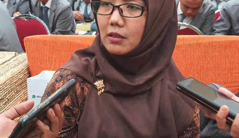 Kominfo Larang 11 Data Ini Dibagikan di Media Sosial