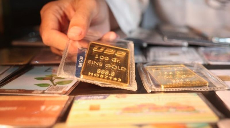 Harga Emas Turun Hari Ini