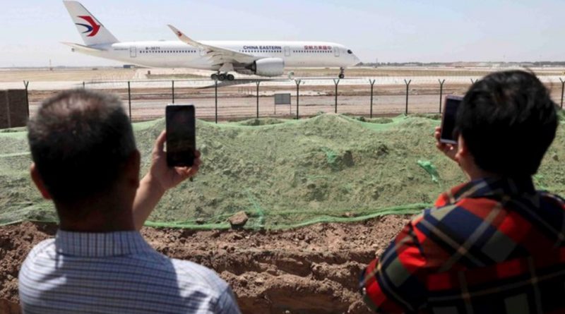 China Eastern Airlines Kandangkan Ratusan Boeing 737-800